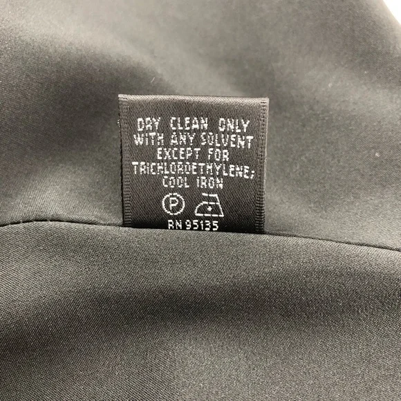 Lafayette 148 New York Black & White Cropped Blazer - Picture 10 of 10